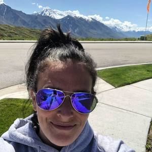 Meet your Posher, Michele